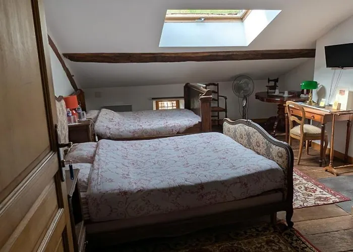 Le Val Du Roy Frühstückspension Joinville